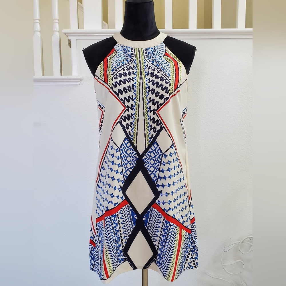 Venus - Beautiful Sleeveless Dress